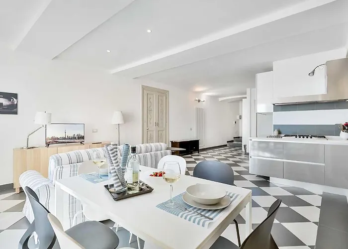 Equilibrium, Terre Marine, Marola Apartman